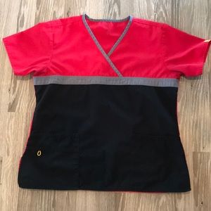 Women’s scrub top